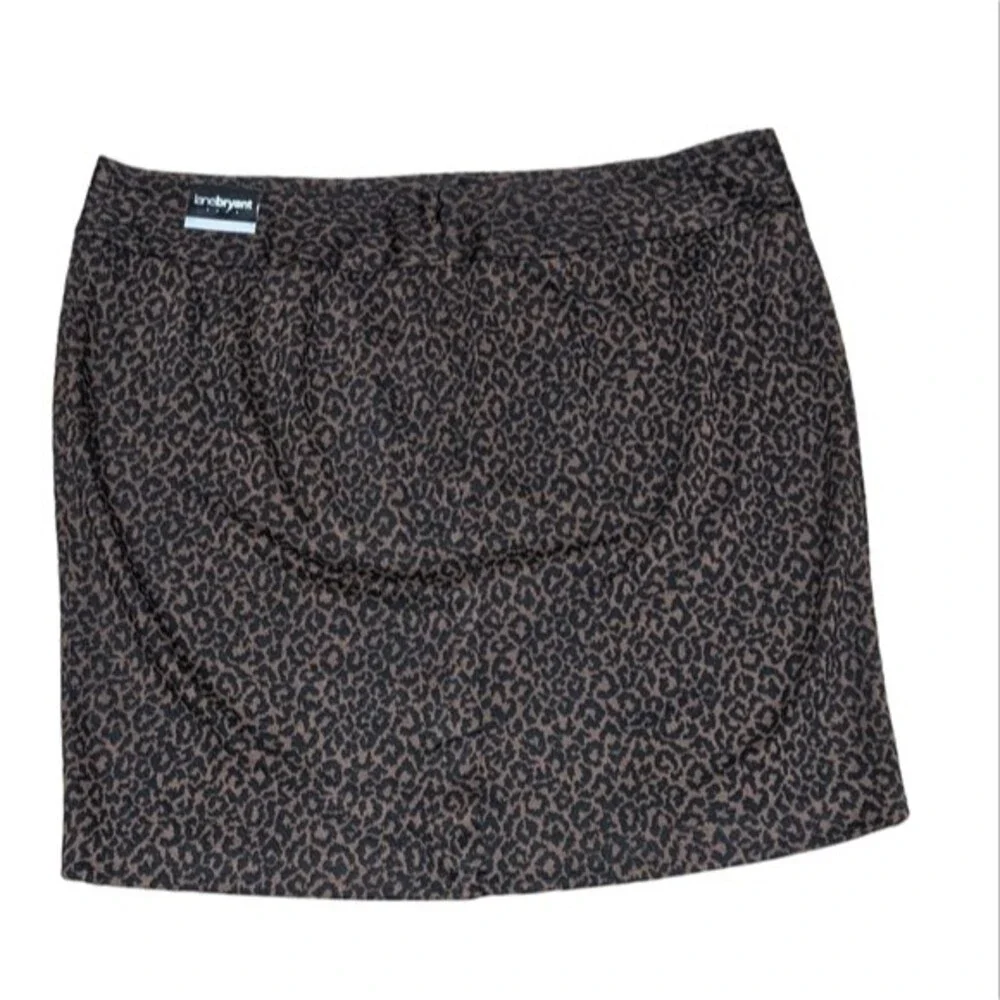 Lane Bryant animal print short mid length leopard cheetah ponte skirt 26